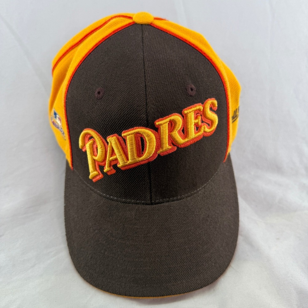 Mitchell & Ness San Diego Padres Cooperstown Fitted Hat Brown Yellow 7 1/4